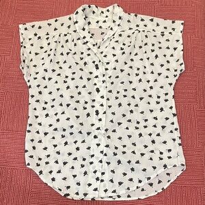 Vintage Black and White flower / leaf pattern Button Down short sleeve Shirt